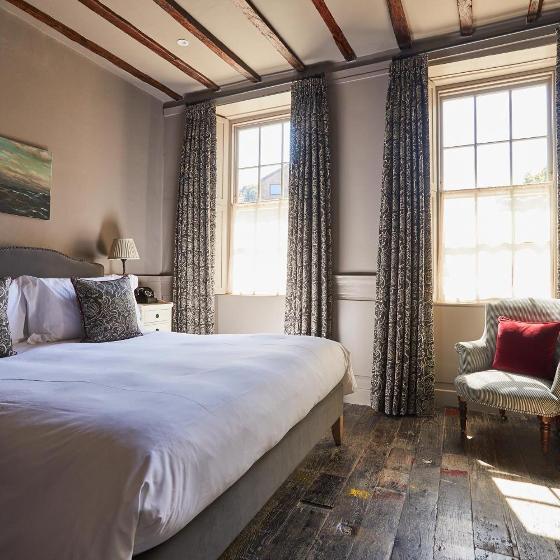 Superior, King Bed