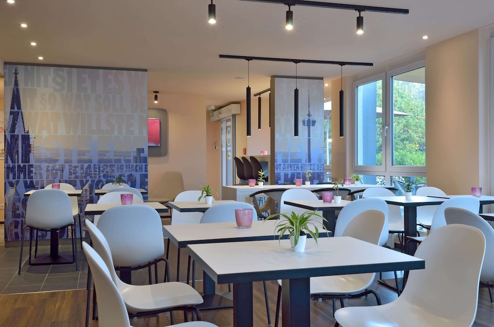 B&B Hotel Koln-West 28/38
