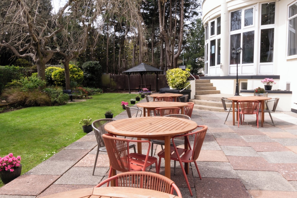 Queens Hotel & Spa Bournemouth 39/50