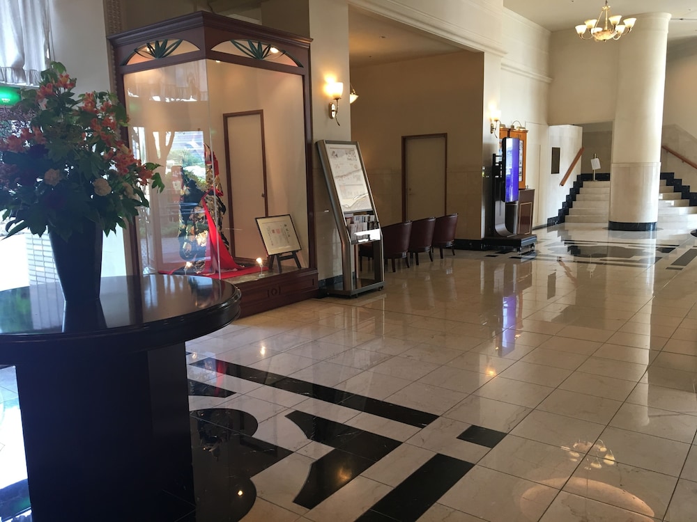 Crown Palais Kokura 35/56