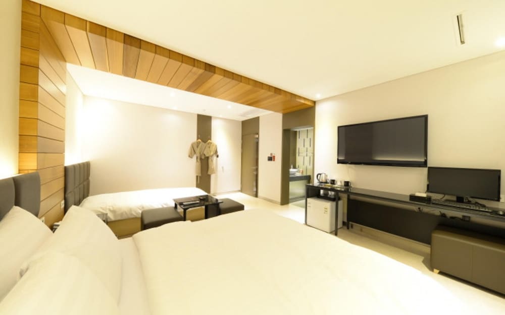 Life Style S Hotel 12/27
