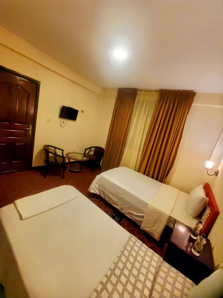 Keba Guest House 16/45