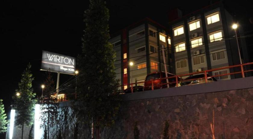 Wirton Dago Hotel 43/49