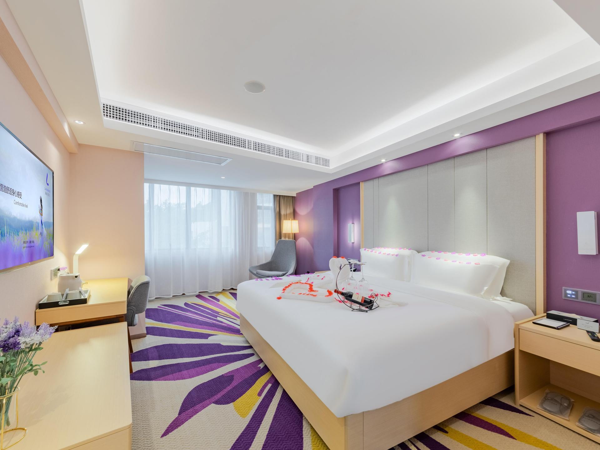 Lavande Hotel (Shenzhenwan Houhai Avenue) 21/45