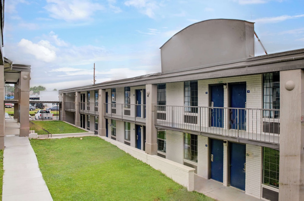 Motel6 Chickasha, OK in CHICKASHA - OK