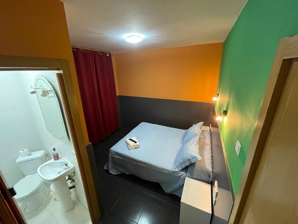 Hostal Numancia 36/46
