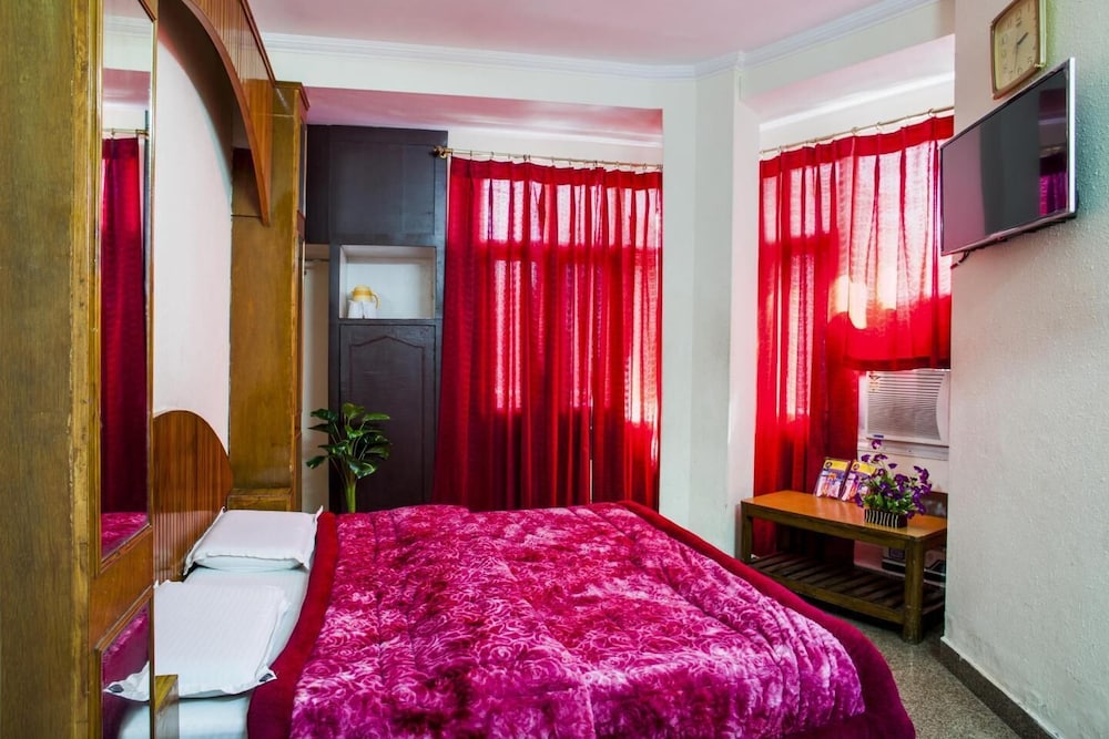 HOTEL RAGHUNATH 15/28