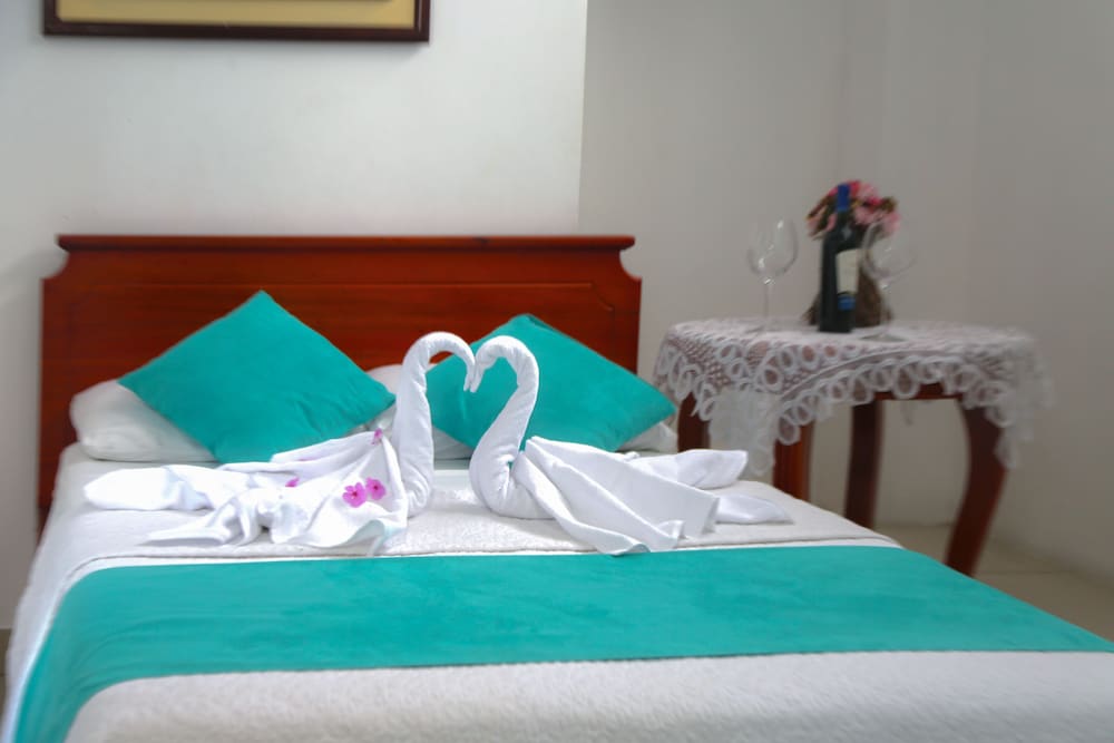 Hostal Sir Francis Drake 30/50