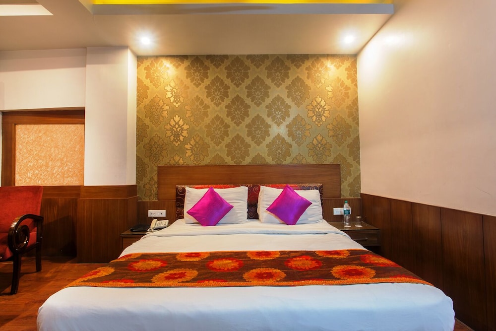 Hotel Subash International 11/50