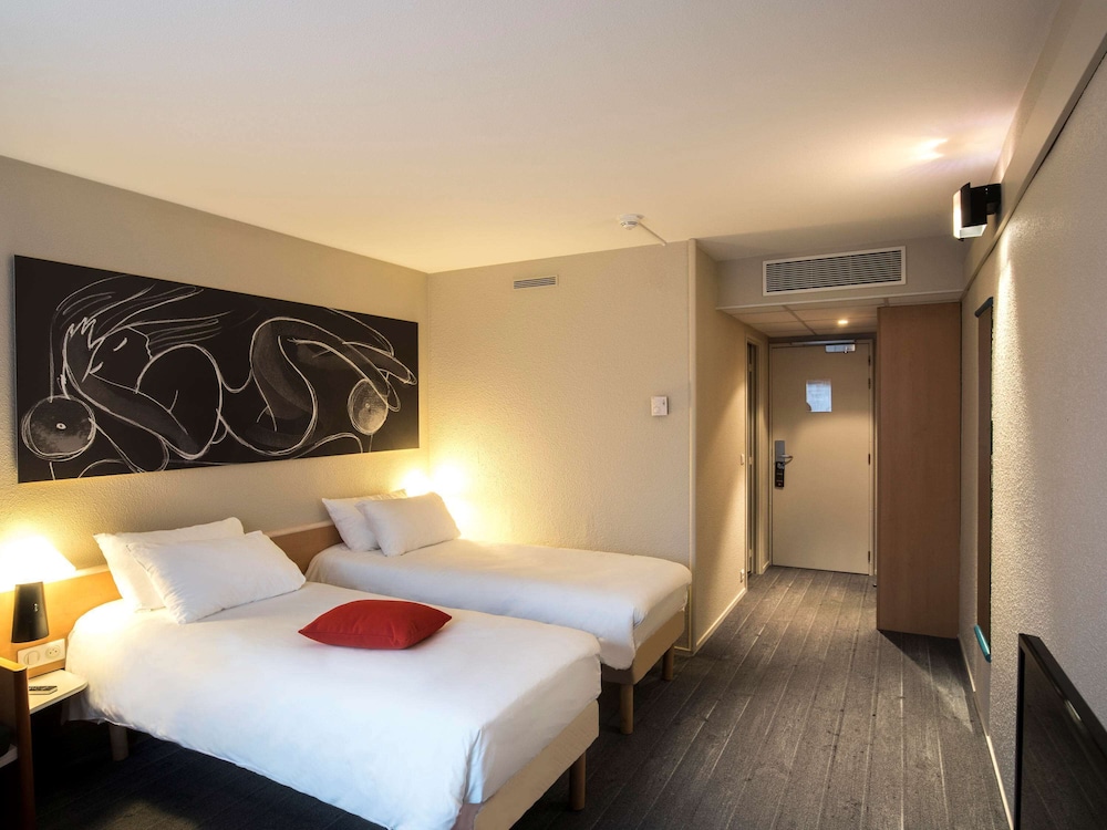 Ibis Metz Woippy 11/48