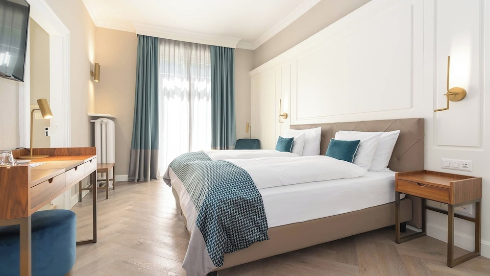 Hotel Reine Victoria 24/87