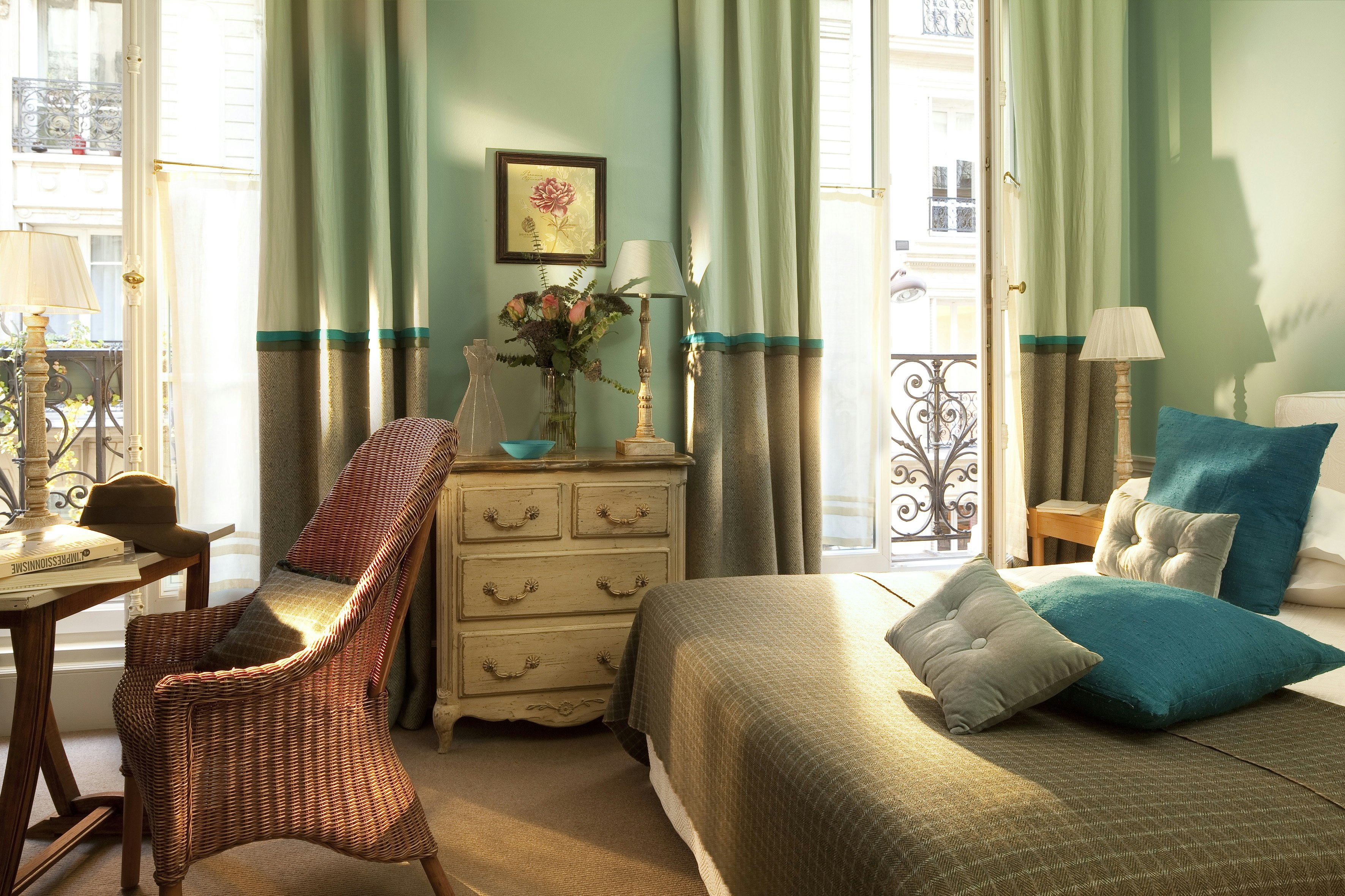 Hotel Sainte-Beuve 33/51