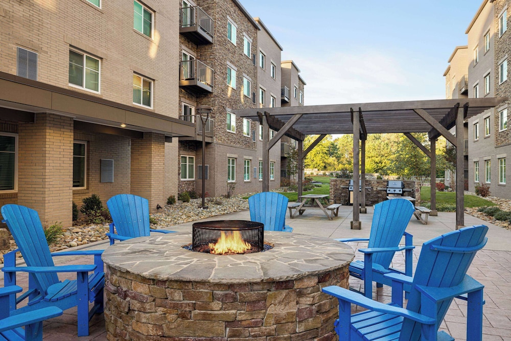 WaterWalk Extended Stay by Wyndham Raleigh - RTP 55/61