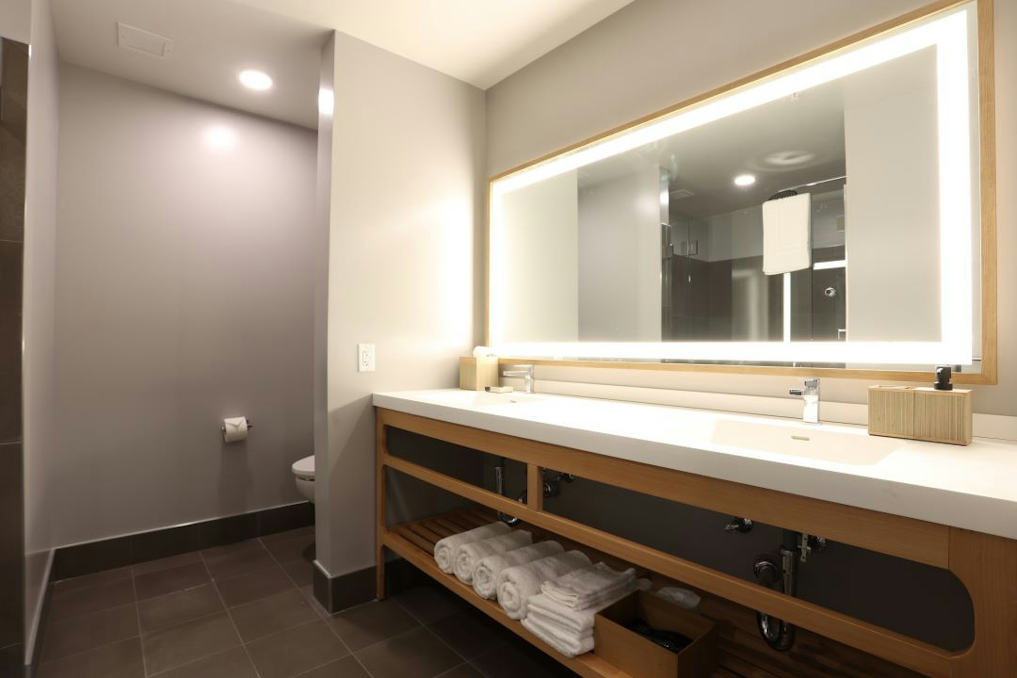 Cedartree Hotel Portland Hillsboro 30/30