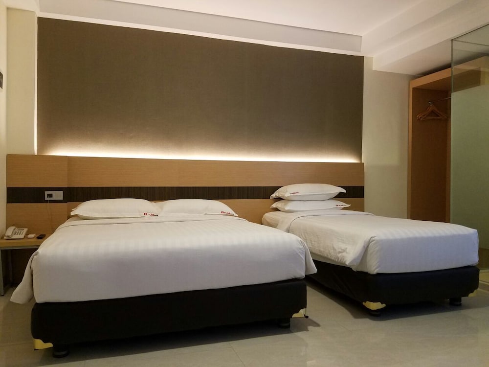 Sumi Hotel Surabaya 6/16
