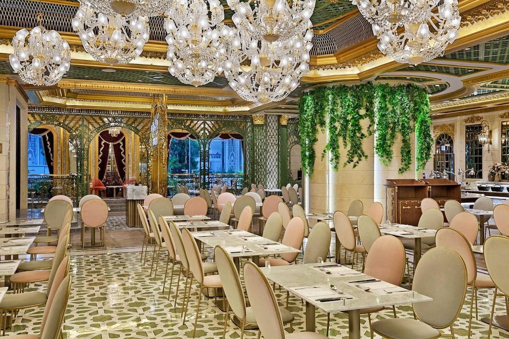 Hotel Alexandra 35/42