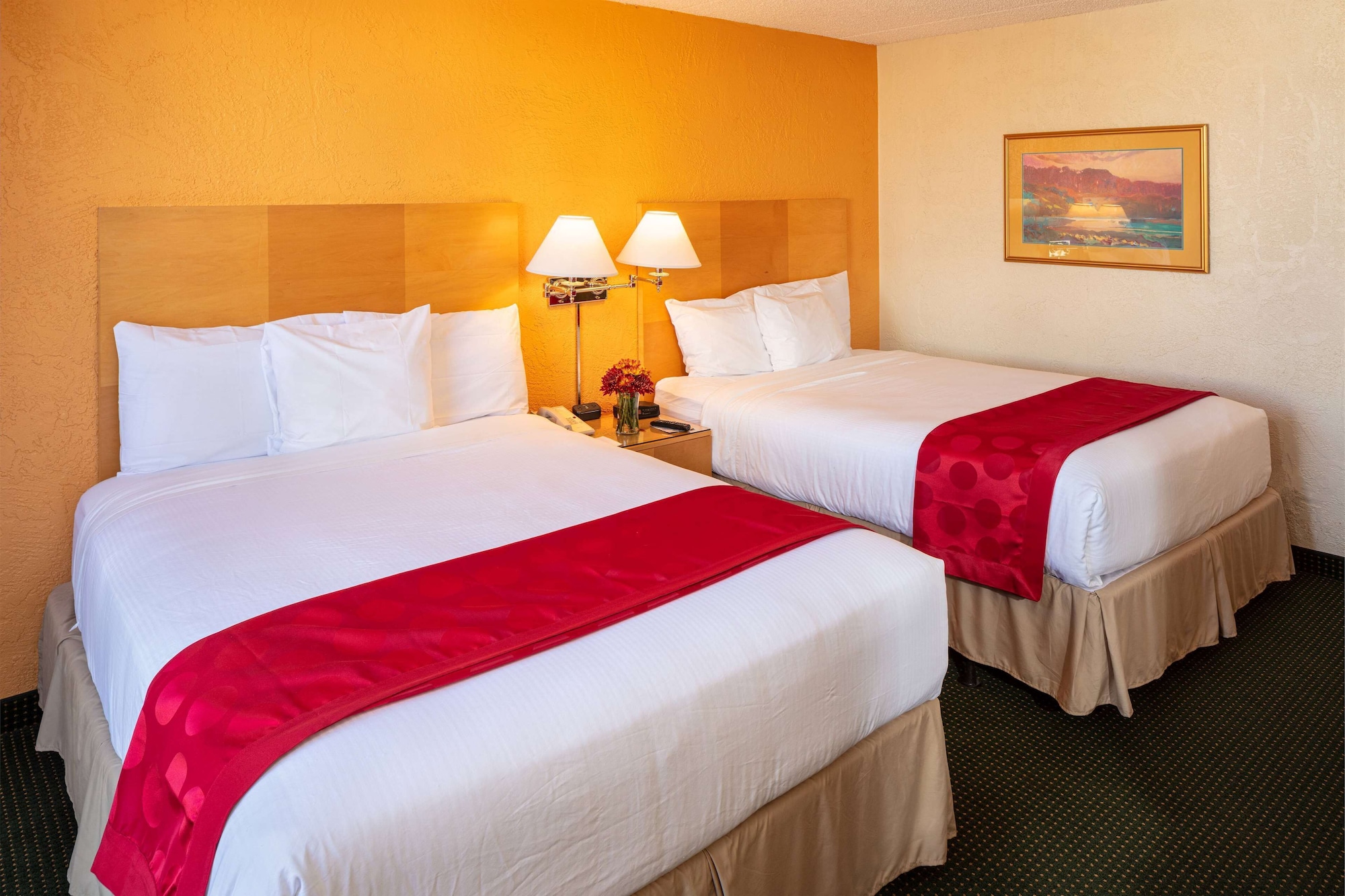 ROOM, 2 QUEEN BEDS