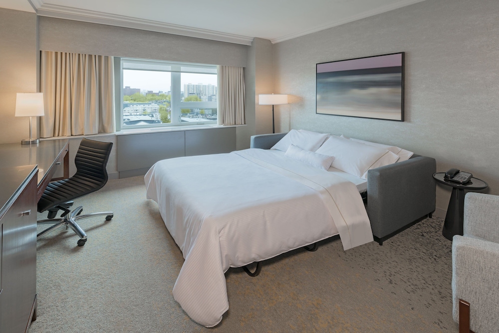 WESTIN NOVA SCOTIAN HOTEL 16/66