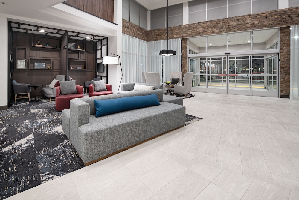 Hyatt Place Bakersfield 21/46