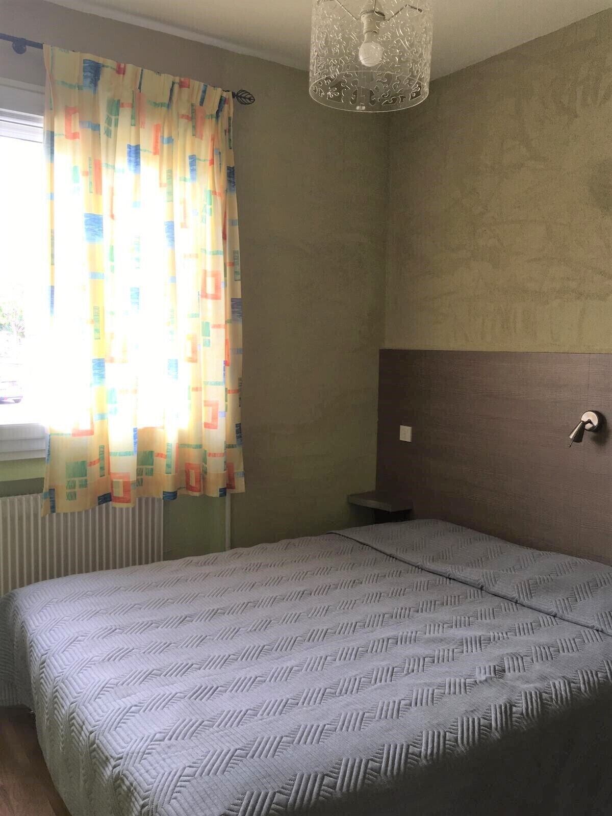 غرفة كومفورت بسرير كوين، Hotel du Val de Saone 4/8