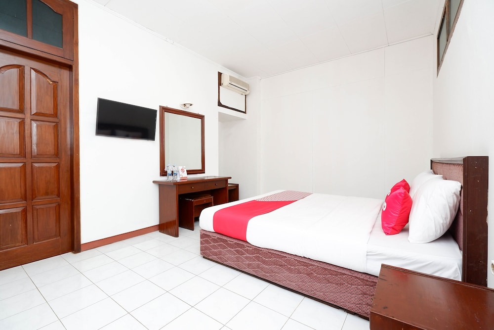 Super OYO Capital O 1644 Hotel Griya Kencana 17/59
