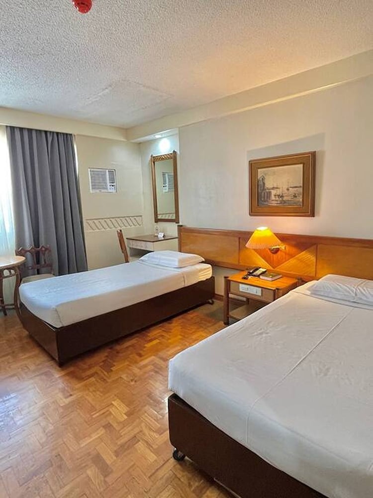 The VIP Hotel Cagayan De Oro 16/51