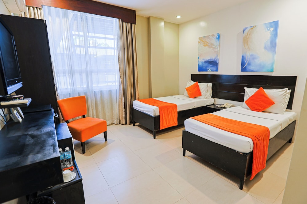 غرفة سوبيريور بسريرين منفصلين، Holiday Suites Hotel Amp Resort 2/4