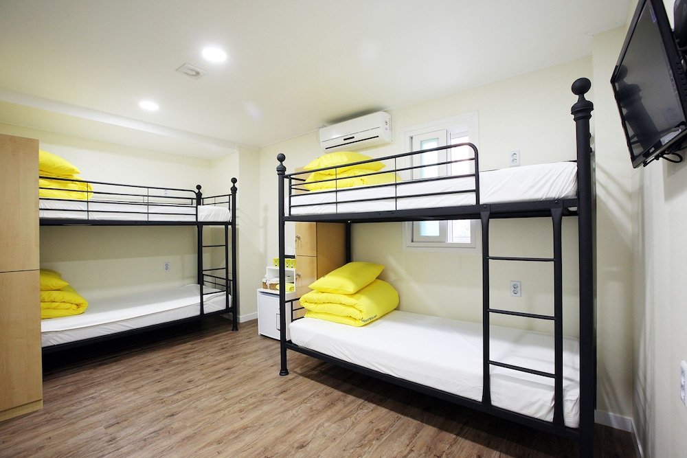 24 Guesthouse Myeongdong Avenue 23/33