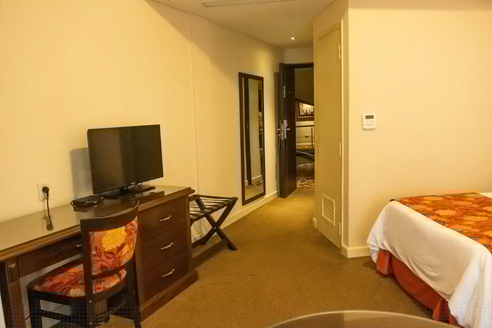 Hotel Casino Acaray 26/65