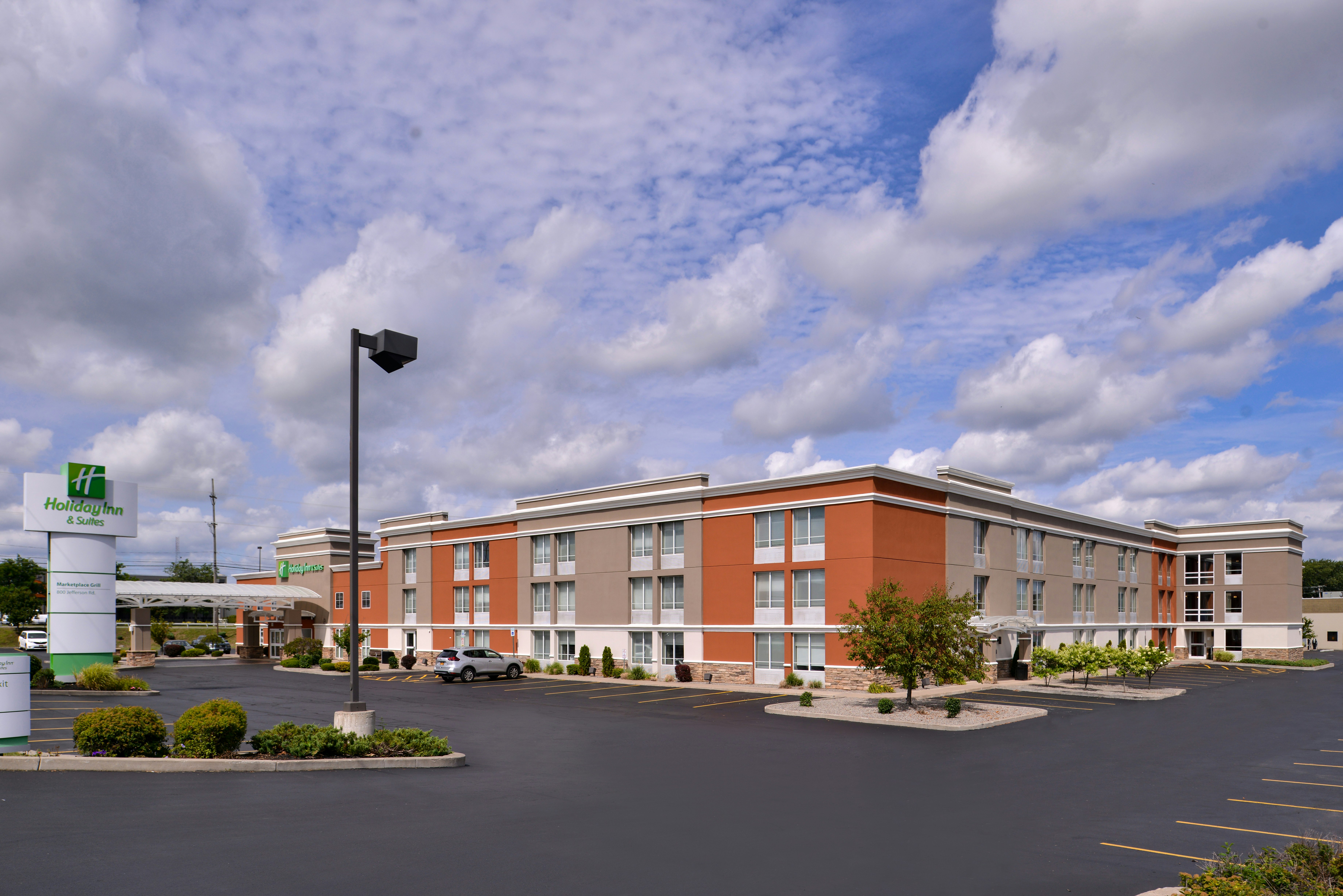 Holiday Inn Hotel and Suites Rochester Marketplace 6/64