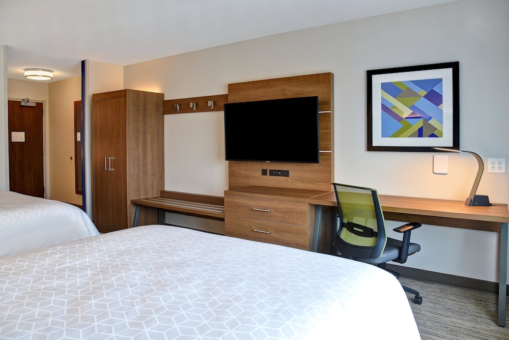 Holiday Inn Express And Suites Ottawa 19/50