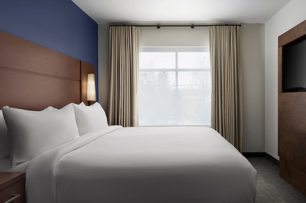 Inn at Bellefield / Hyde Park 12/44