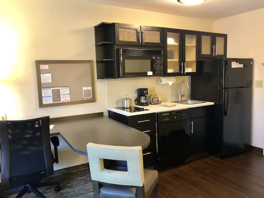 Candlewood Suites Washington Dulles 42/50