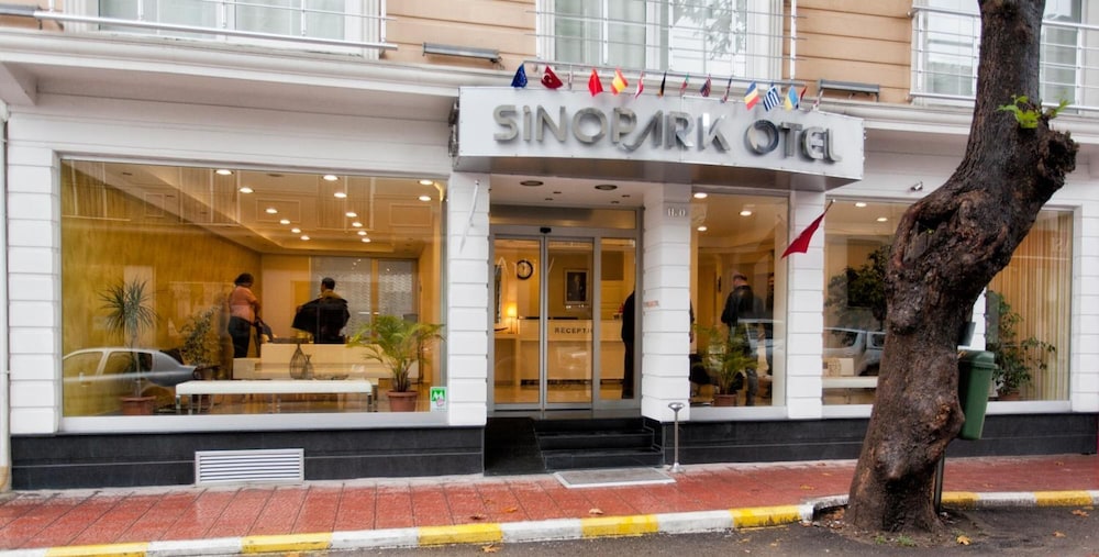 Sinopark Hotel 3/51