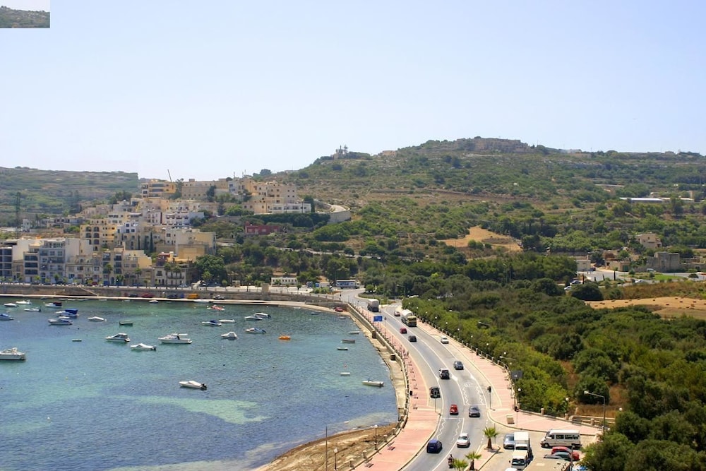 Xemxija Bay Hotel (ex Porto Azzurro) 59/66
