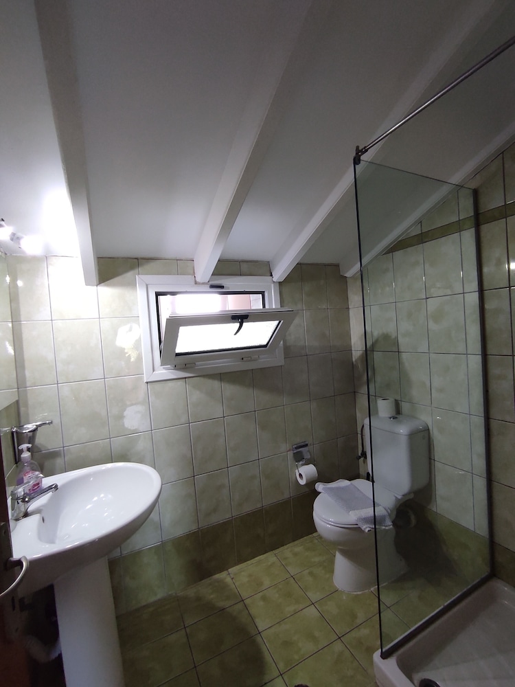 Kavos Plaza Hotel 42/50