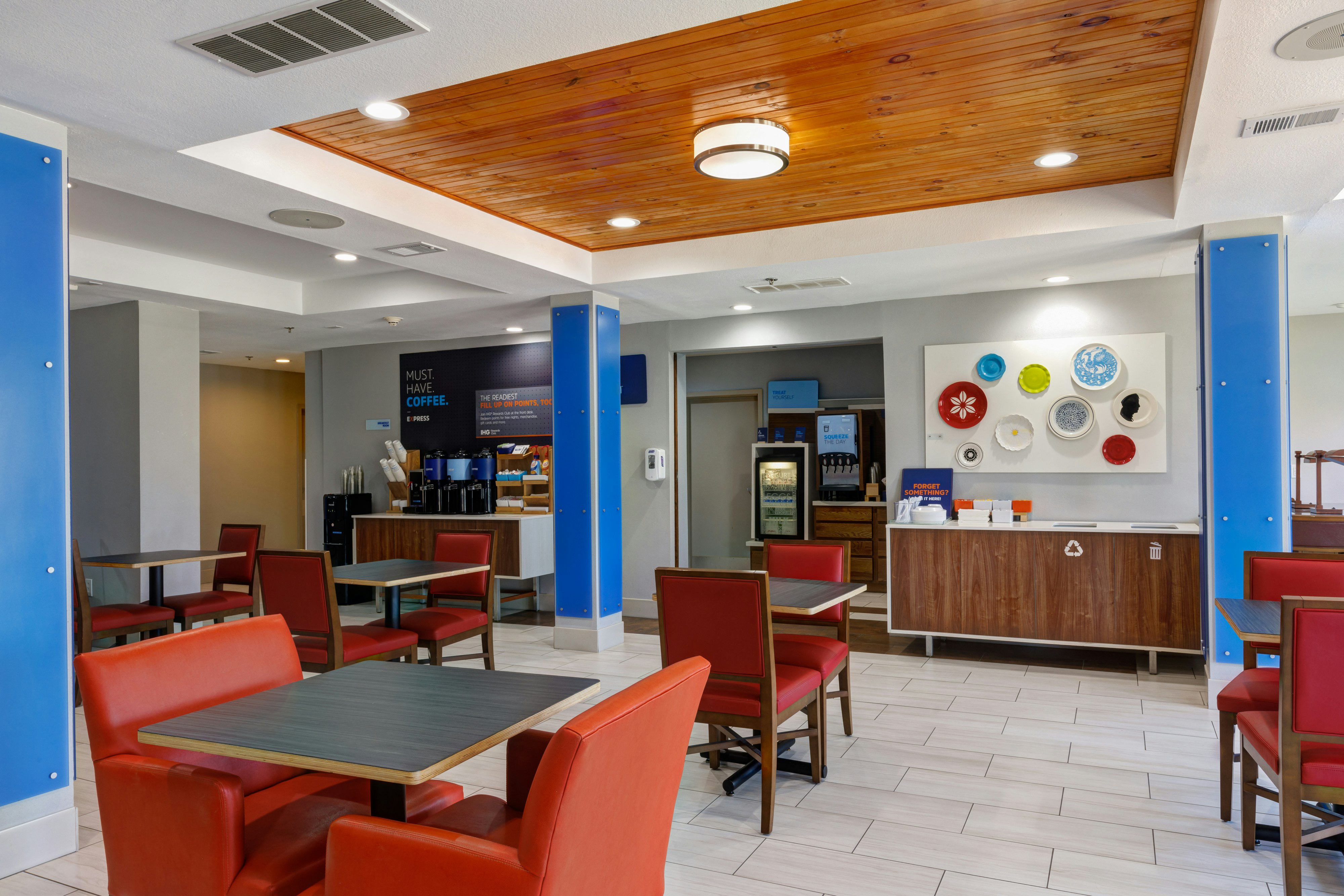 Holiday Inn Express Hotel And Suites Shelbyville Indianapolis 49/71