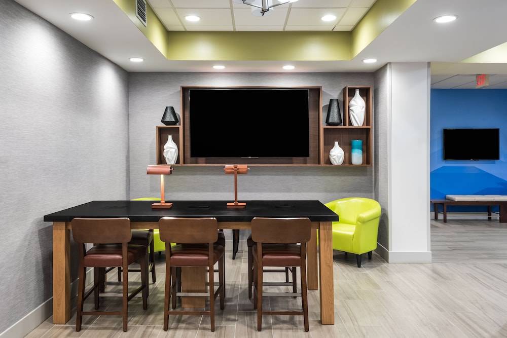 Holiday Inn Express Hotel And Suites Bartow 44/57