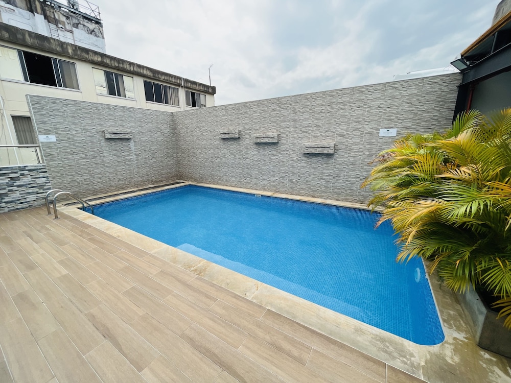 Torca Hotels 53/59