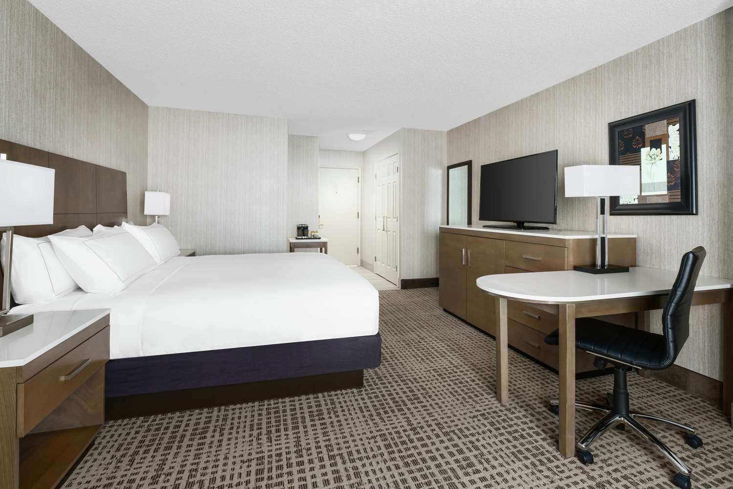 ROOM, KING BED