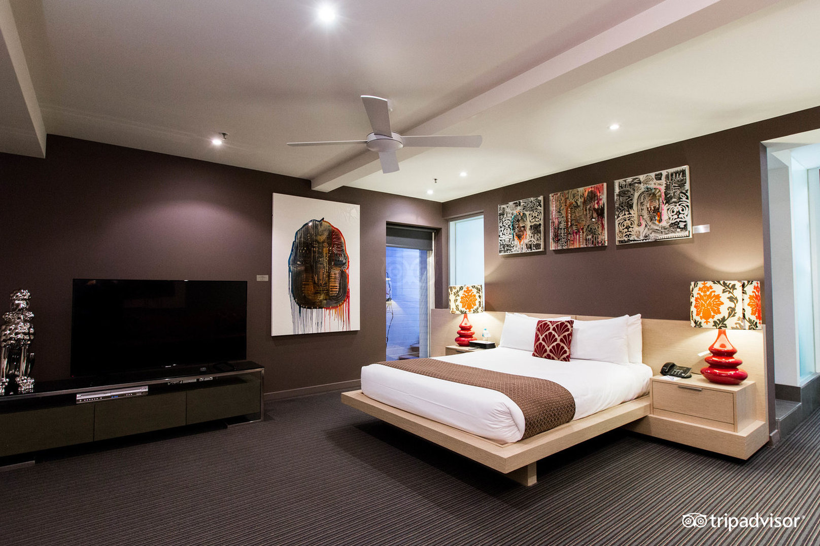 Tolarno Hotel 13/52