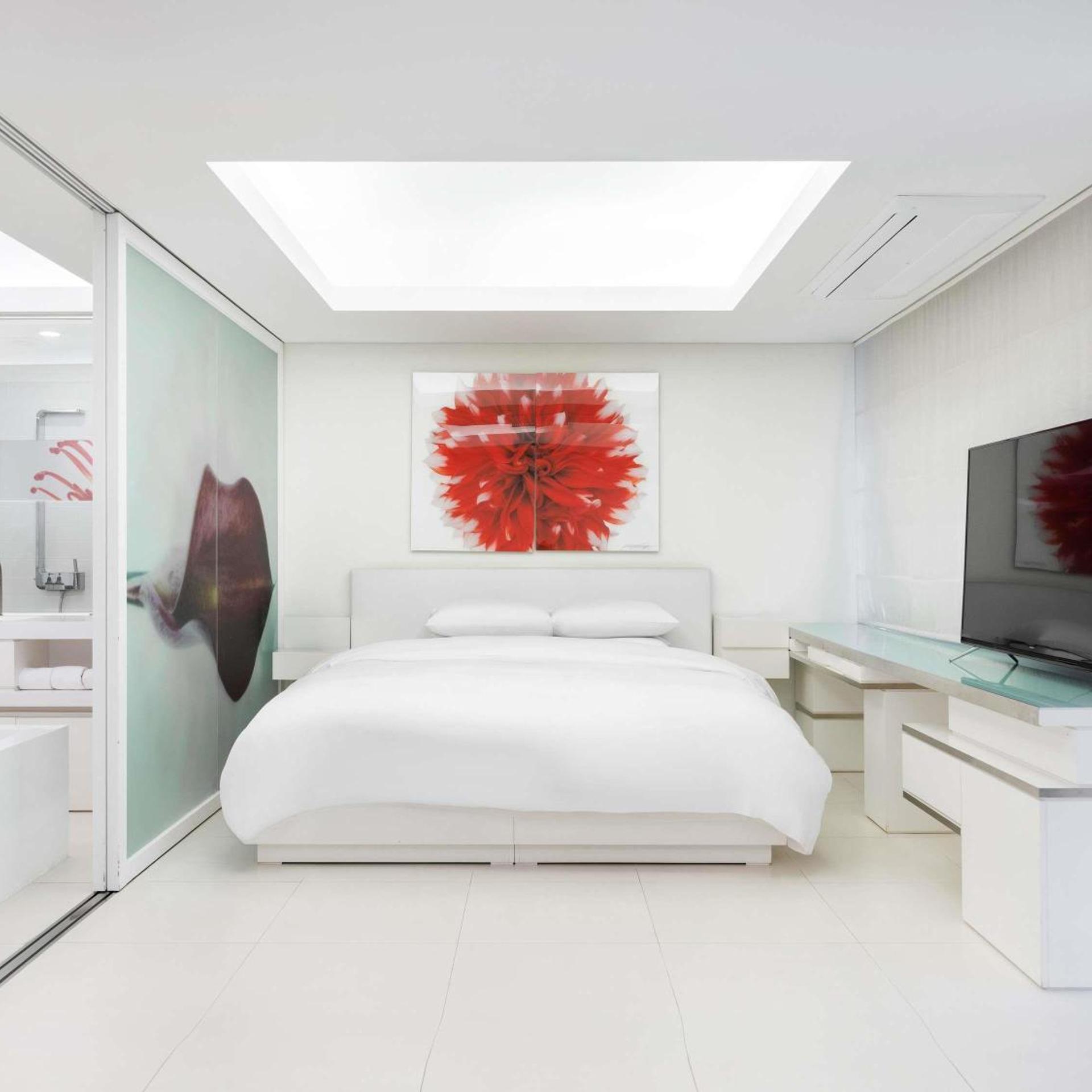 Residential, Suite