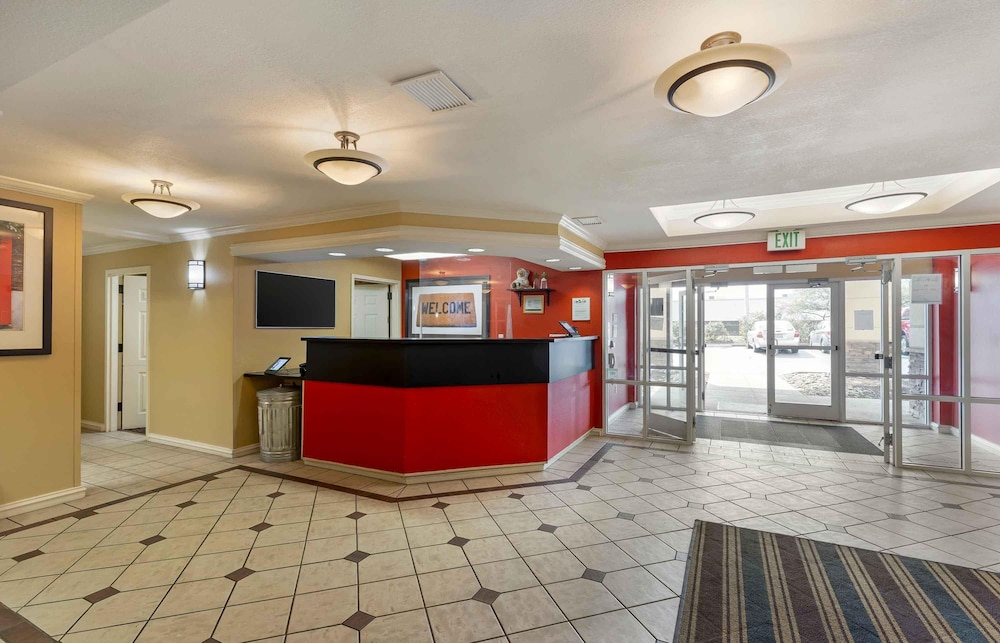 Extended Stay America - St. Louis - Westport - Central 4/62