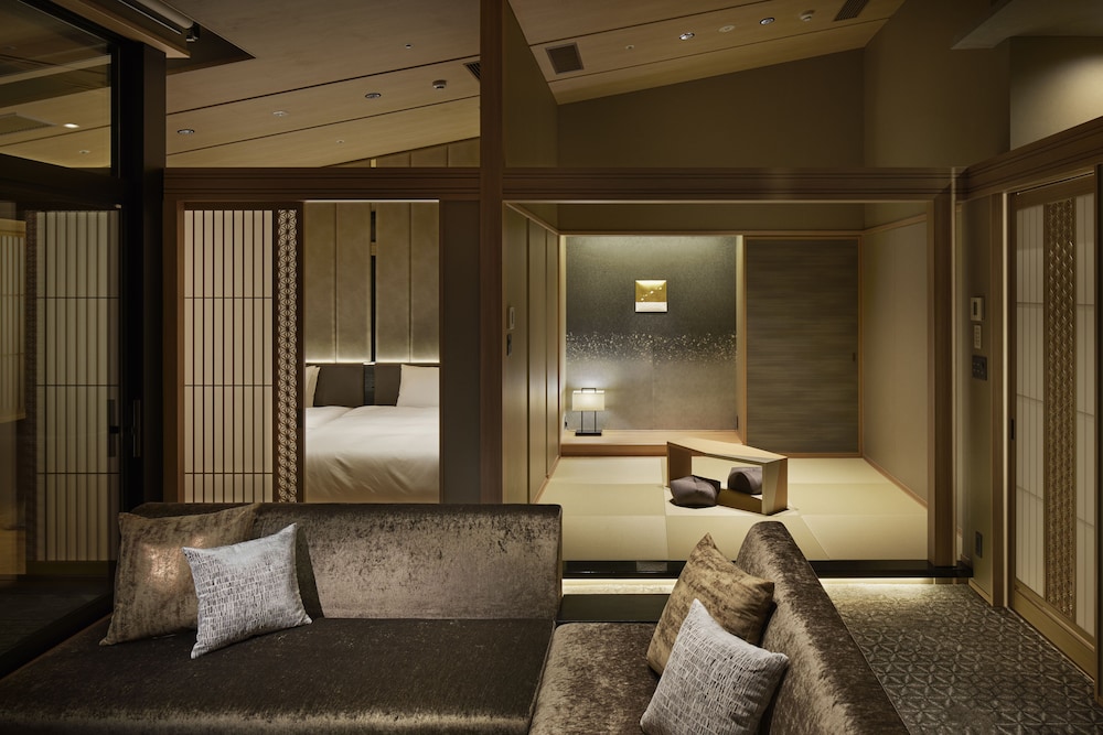 Hotel Hatsuhana 45/55