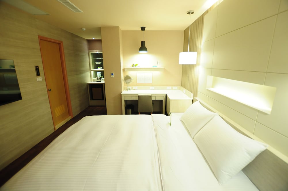 Kindness Hotel Zhongshan Bade 16/56