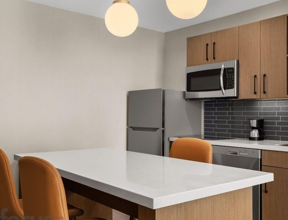 Hyatt House Mississauga Airport Corporate Centre 32/44