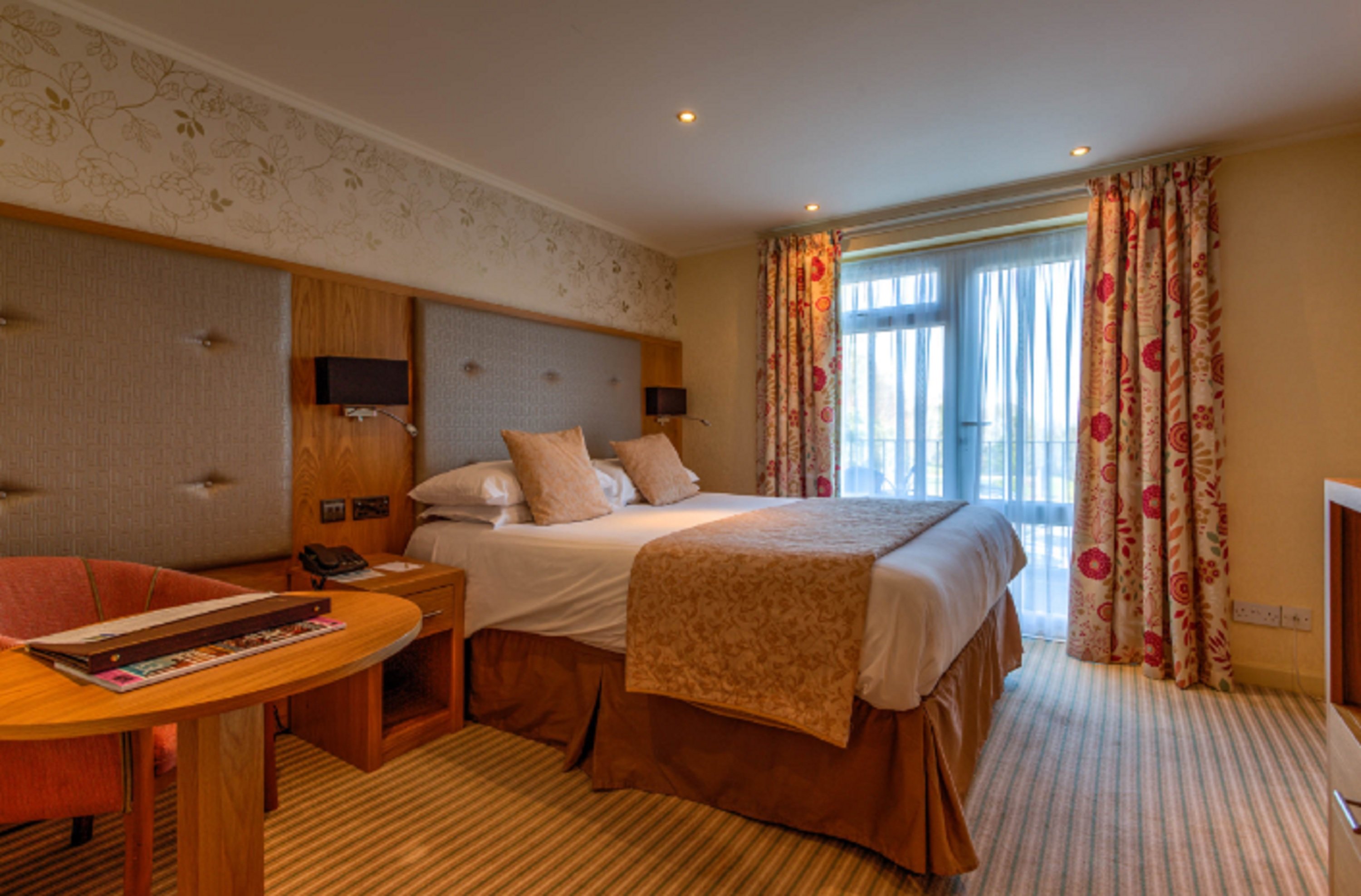 Langstone Cliff Hotel 18/80