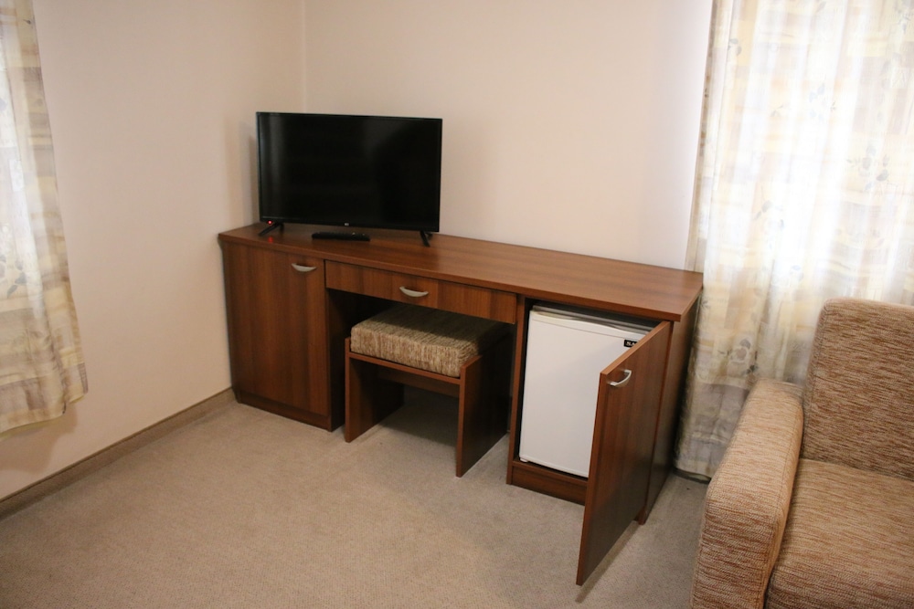 HOTEL KRALEV DVOR 20/26