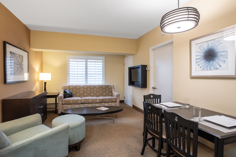 Stay Sky Suites 34/50