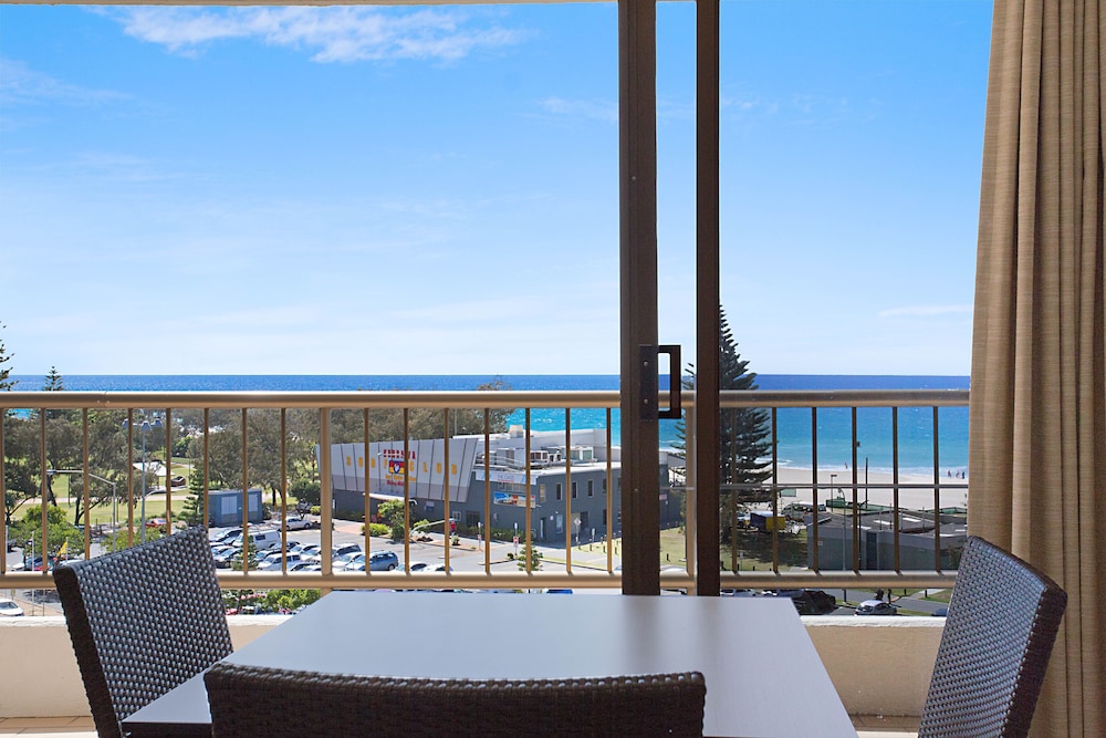 Voyager Resort 18/44